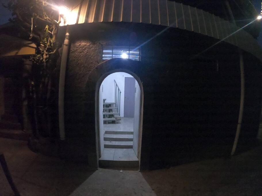 Apto Para Turismo. Moderno Comodo Y Panoramico. San Salvador Bagian luar foto